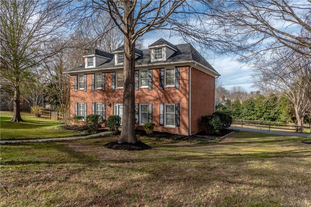 2700 Briar Ridge Drive Charlotte NC 28270