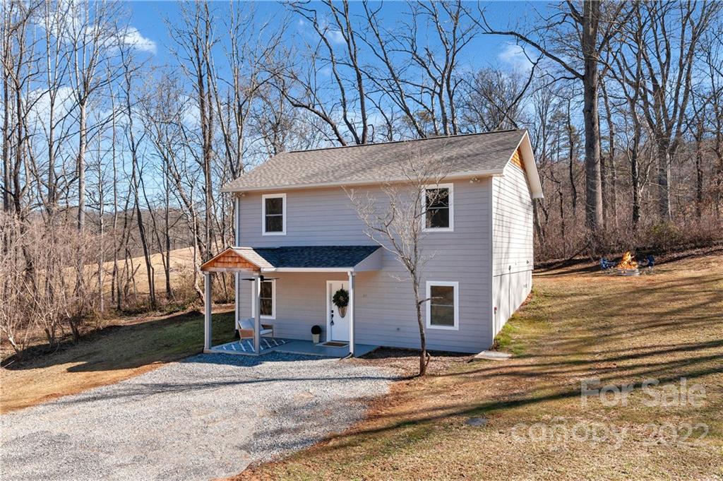 144 Mandy Lane Clyde NC 28721