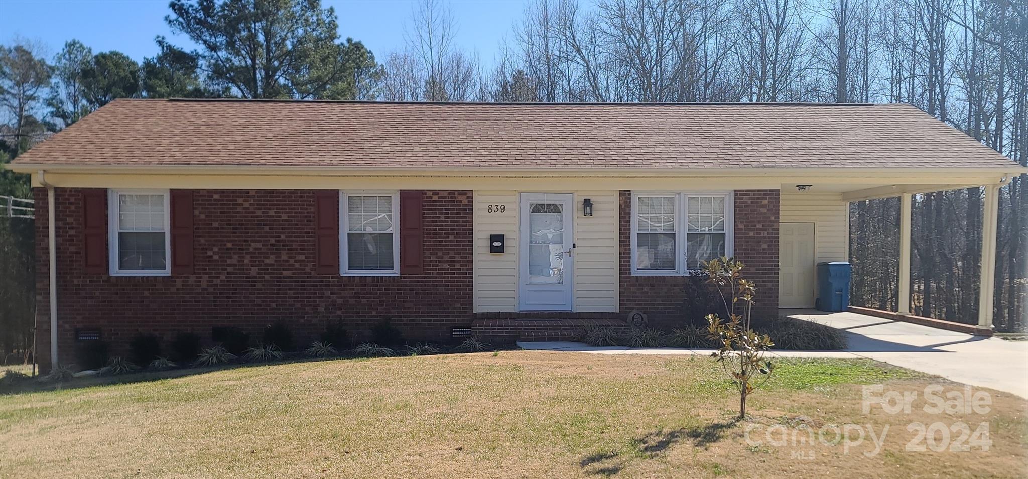 839 Oak Street Troy NC 27371