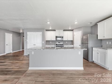 9136 Creedmore Hills Drive Charlotte NC 28214