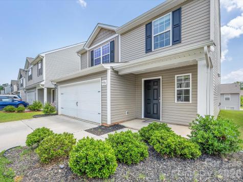 9136 Creedmore Hills Drive Charlotte NC 28214