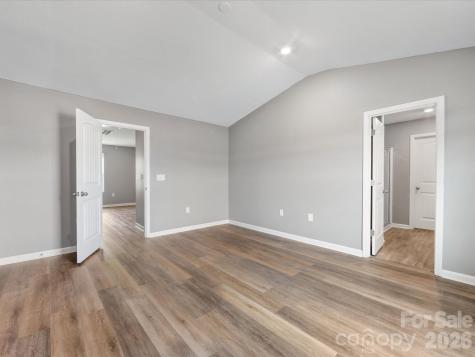 9136 Creedmore Hills Drive Charlotte NC 28214