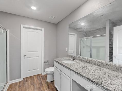 9136 Creedmore Hills Drive Charlotte NC 28214