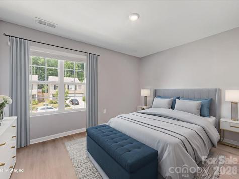 9136 Creedmore Hills Drive Charlotte NC 28214