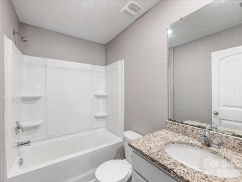 9136 Creedmore Hills Drive Charlotte NC 28214