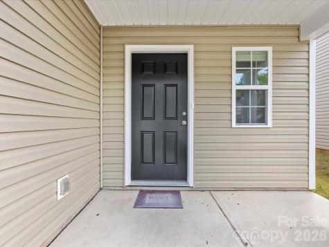 9136 Creedmore Hills Drive Charlotte NC 28214