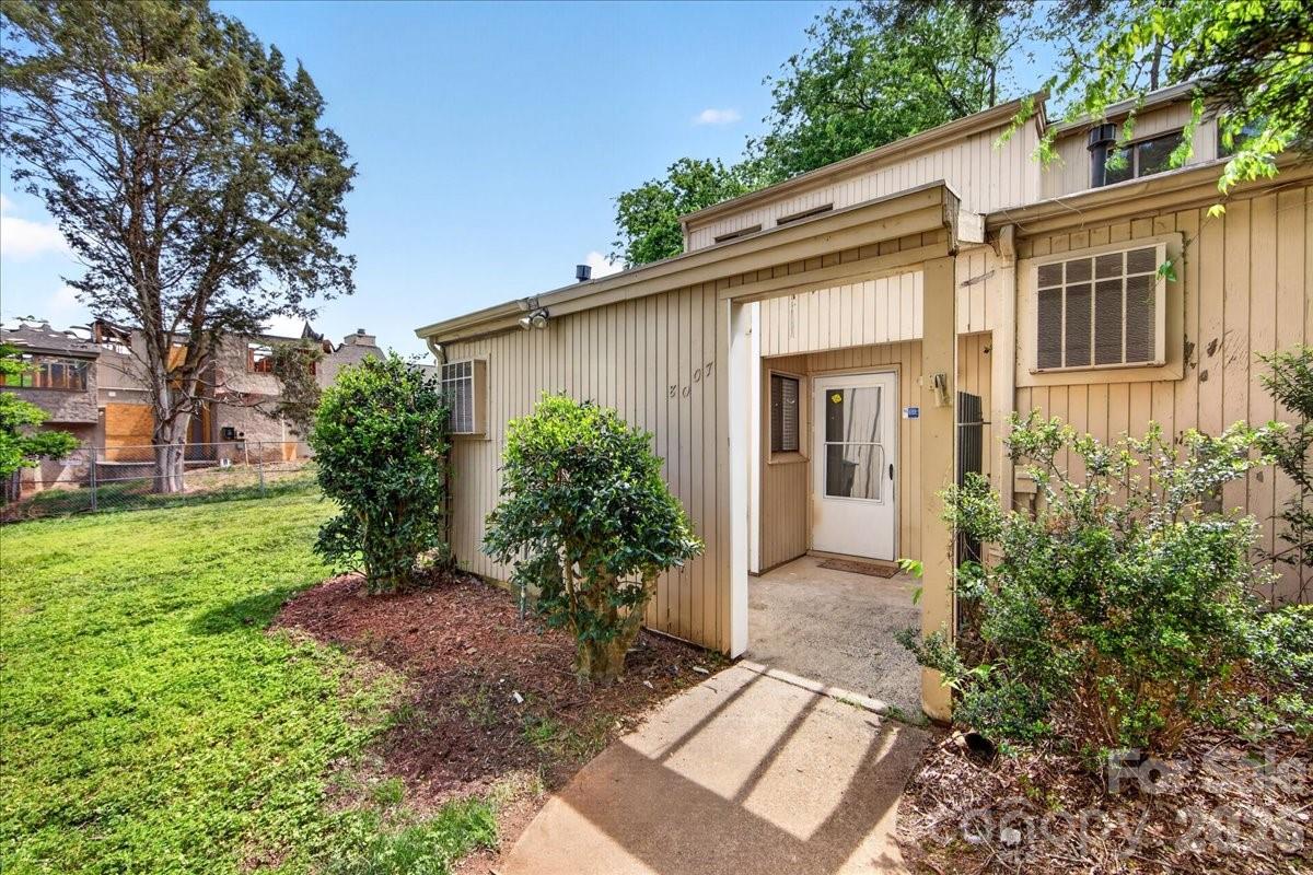 8007 Horse Chestnut Lane Charlotte NC 28277