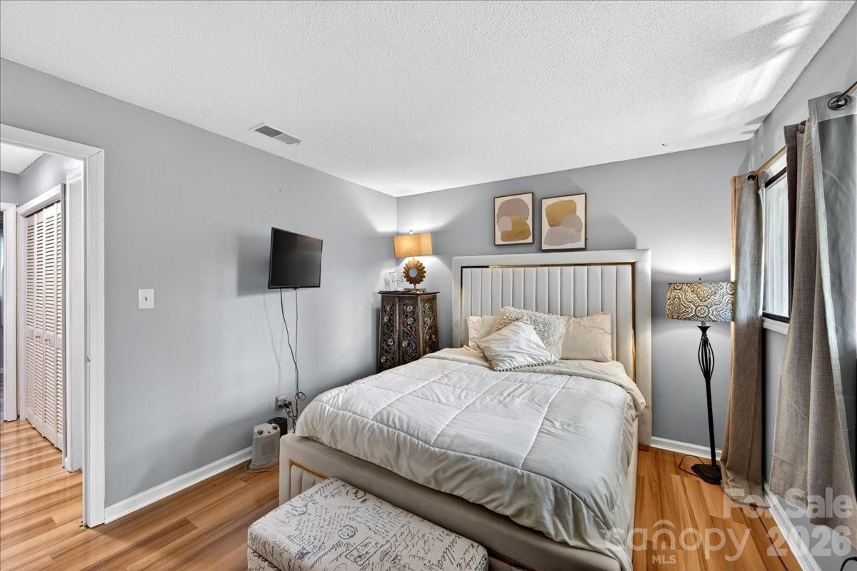 8007 Horse Chestnut Lane Charlotte NC 28277