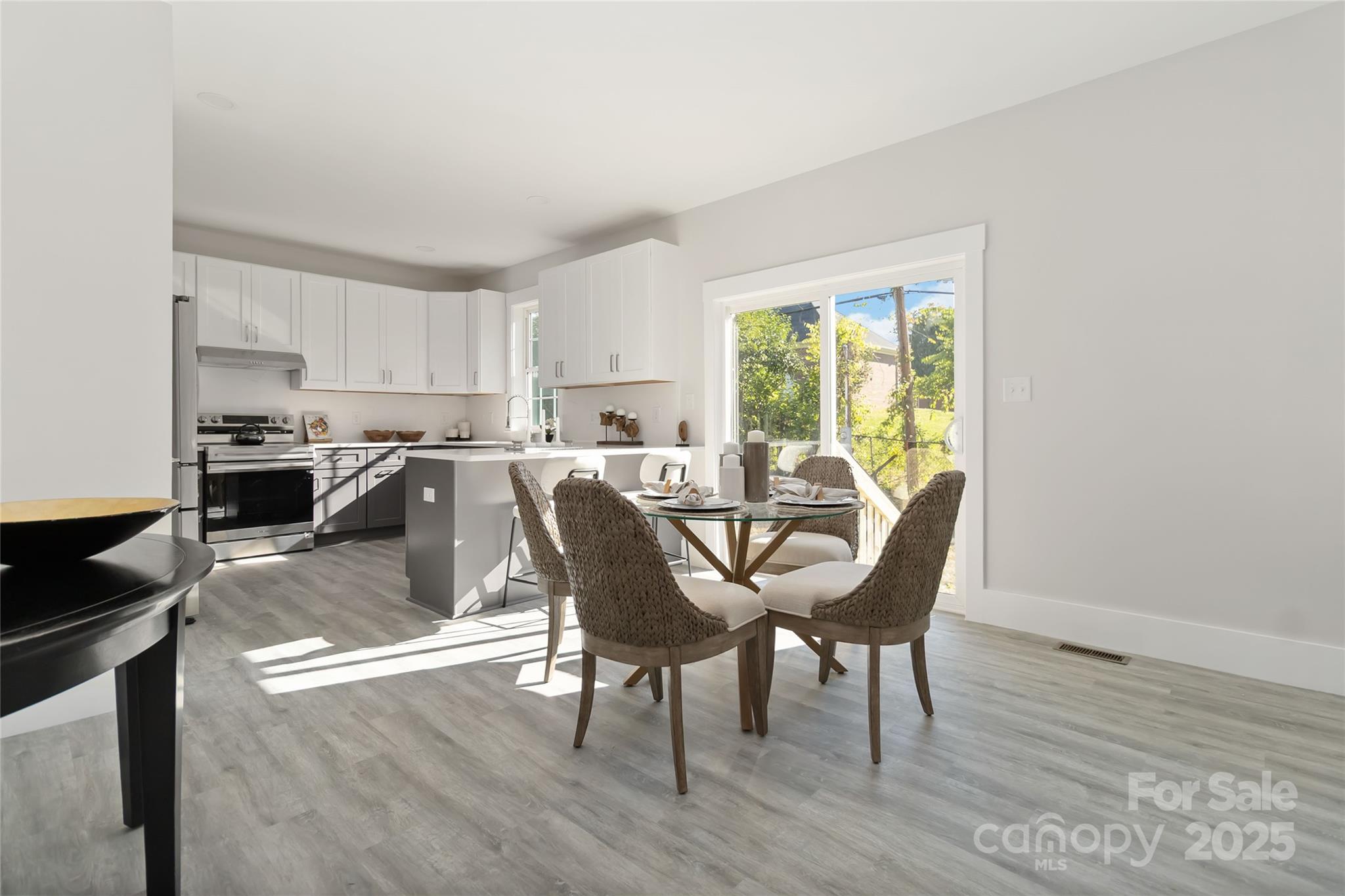 3008 Cricketeer Drive Charlotte NC 28216