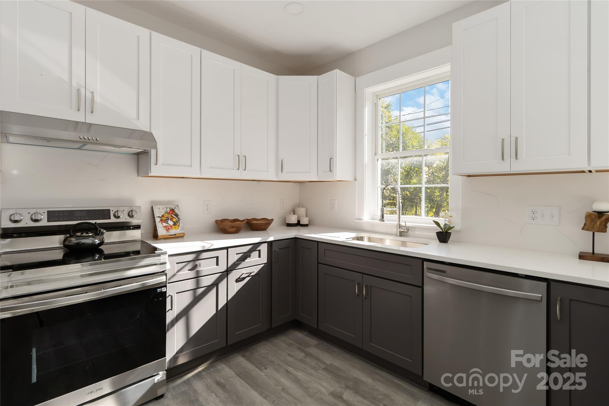 3008 Cricketeer Drive Charlotte NC 28216