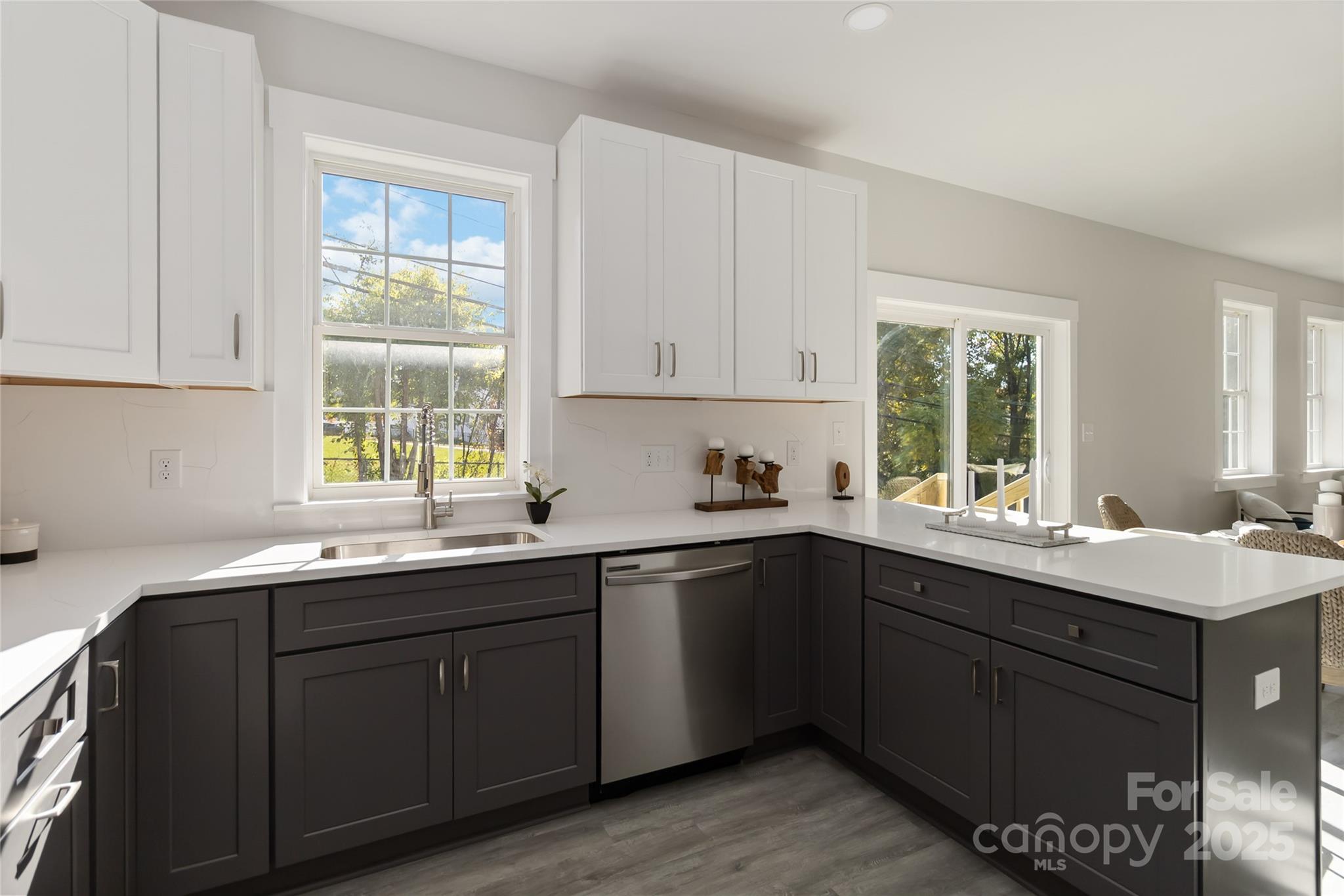 3008 Cricketeer Drive Charlotte NC 28216
