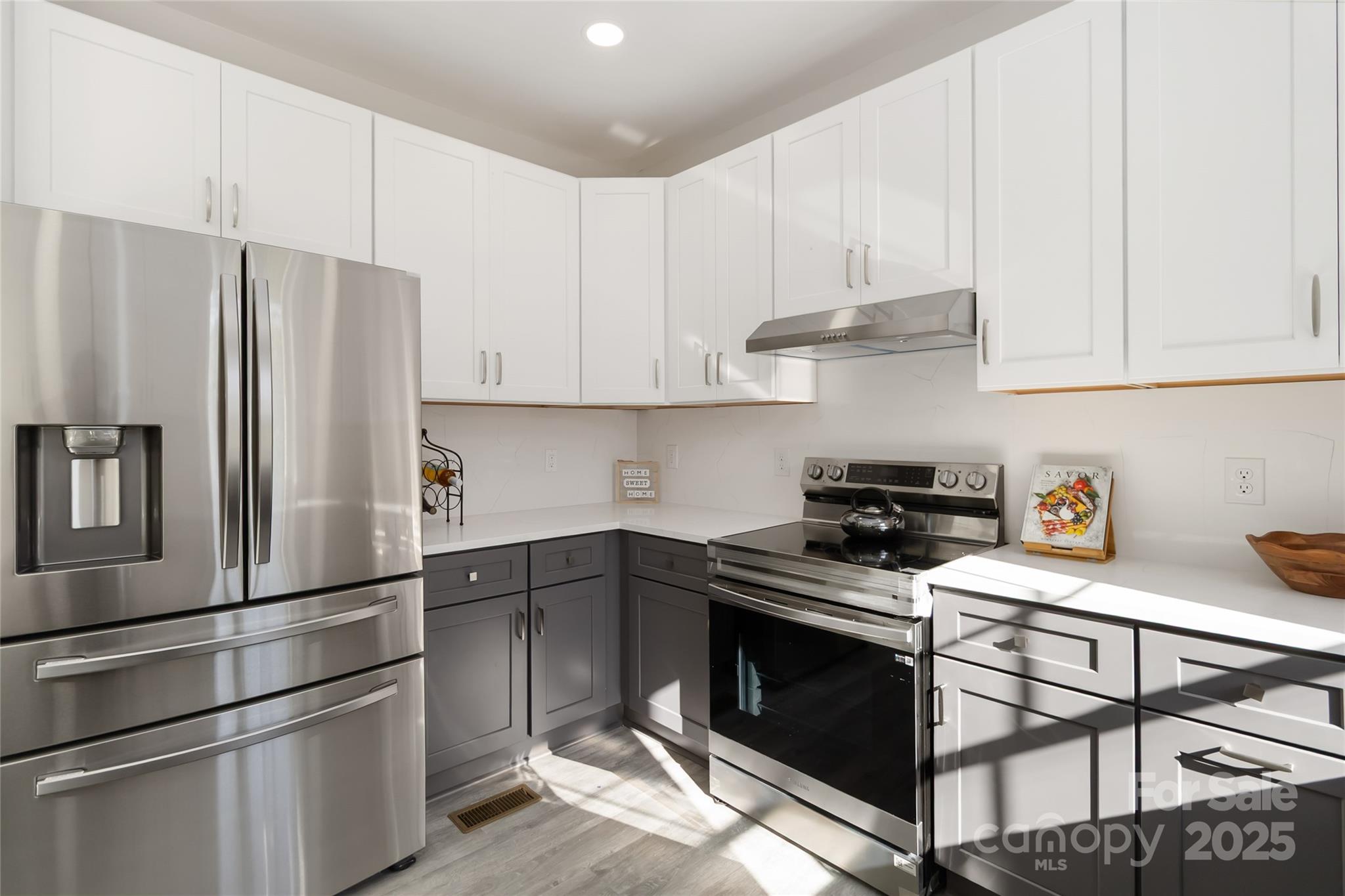 3008 Cricketeer Drive Charlotte NC 28216