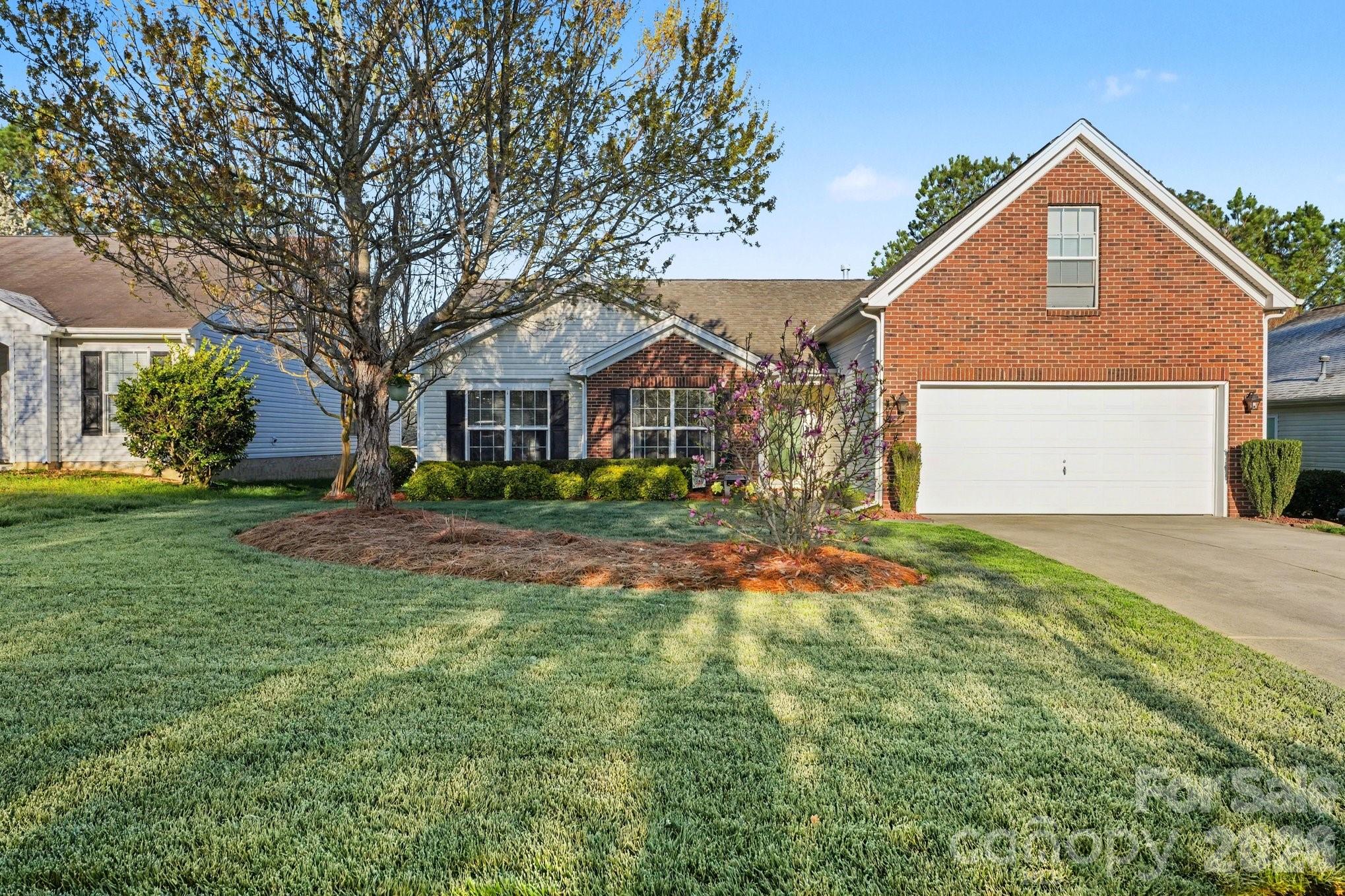 7238 Sandown Court Harrisburg NC 28075