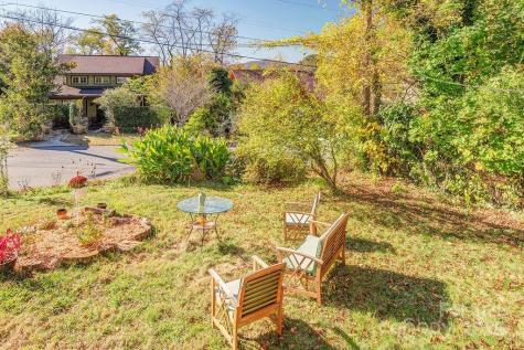 32 Merion Drive Asheville NC 28806