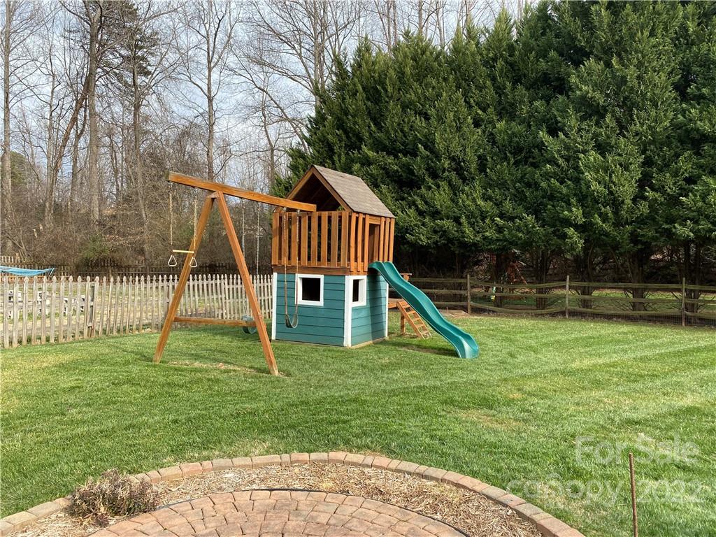 11727 Journeys End Trail Huntersville NC 28078