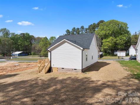 743 Jack Street Kannapolis NC 28081
