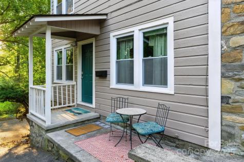9 Linden Avenue Asheville NC 28801