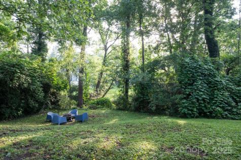 9 Linden Avenue Asheville NC 28801