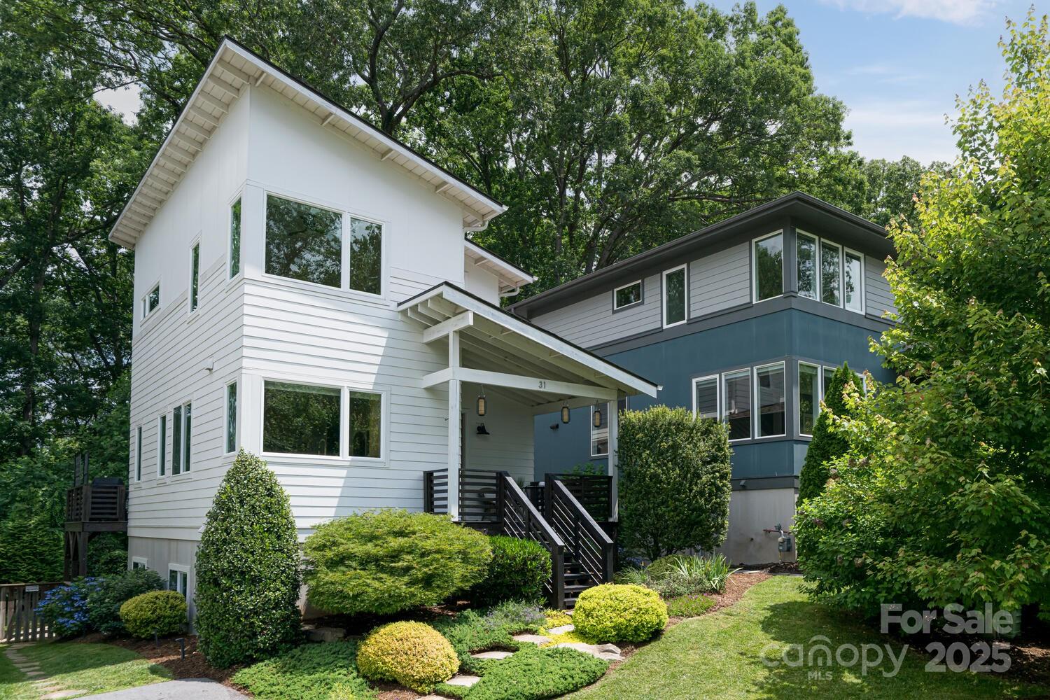 31 Mauricet Lane Asheville NC 28806
