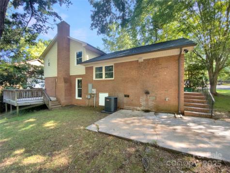 7401 Limerick Drive Charlotte NC 28270