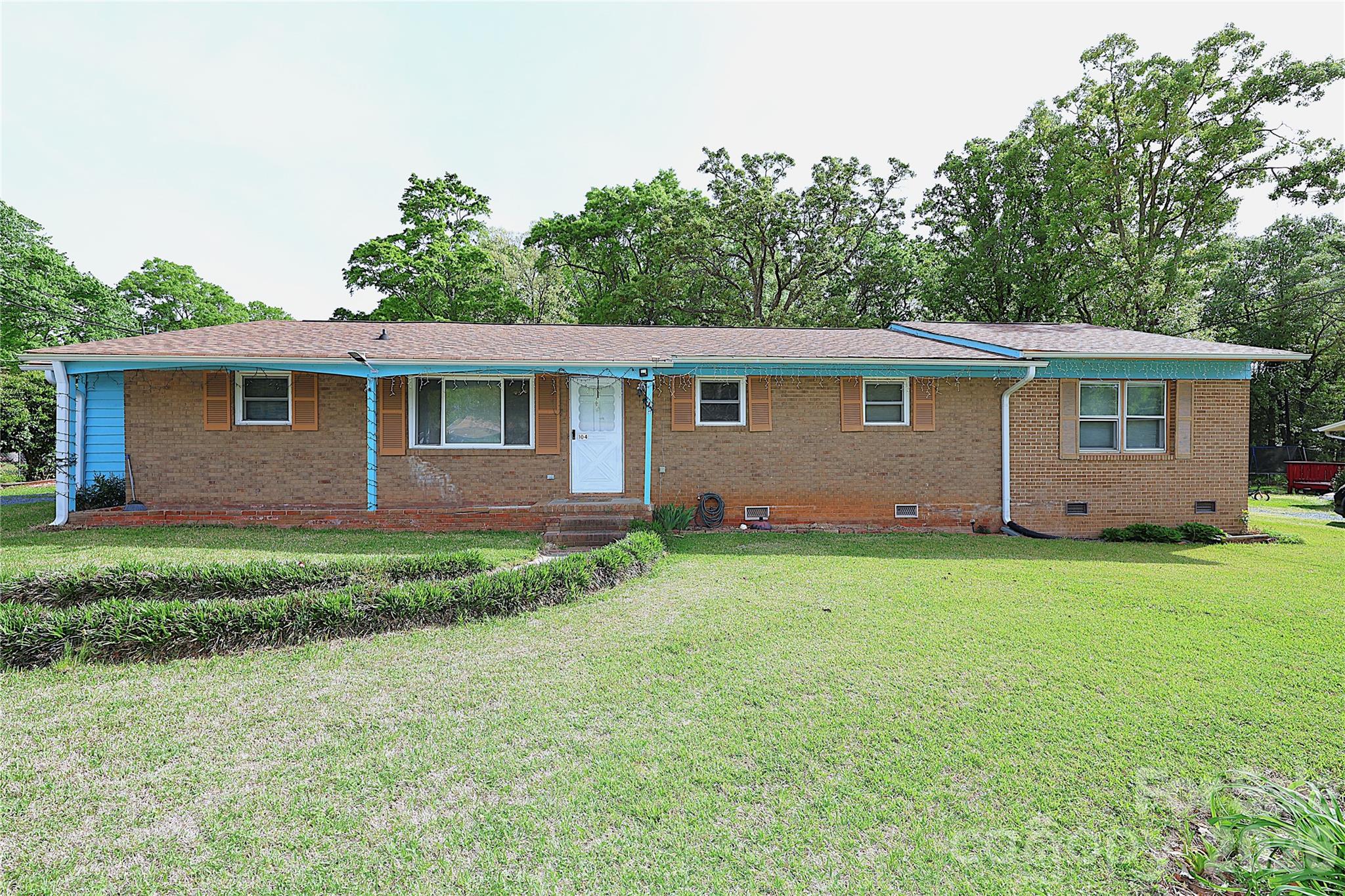 104 Pinetree Drive Matthews NC 28104