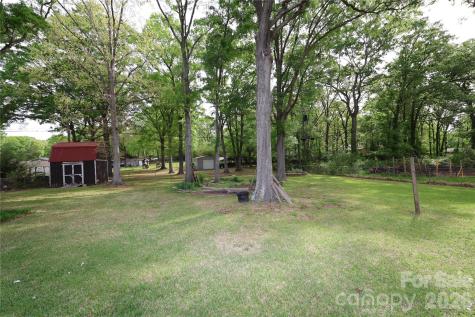 104 Pinetree Drive Matthews NC 28104