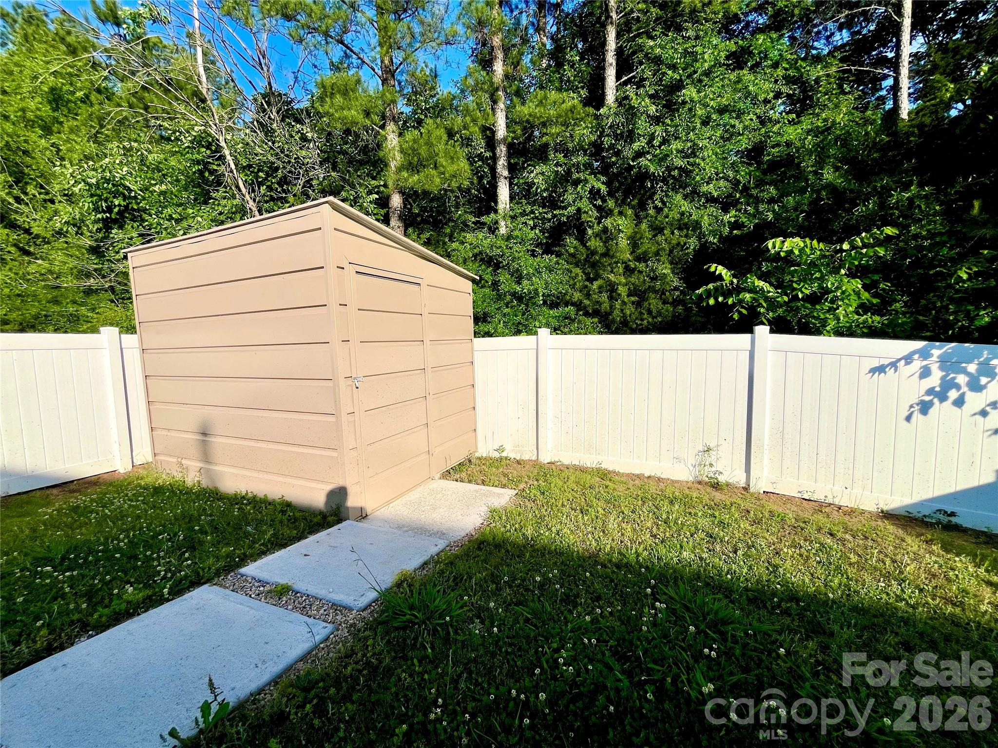 597 Bloomover Street Concord NC 28025