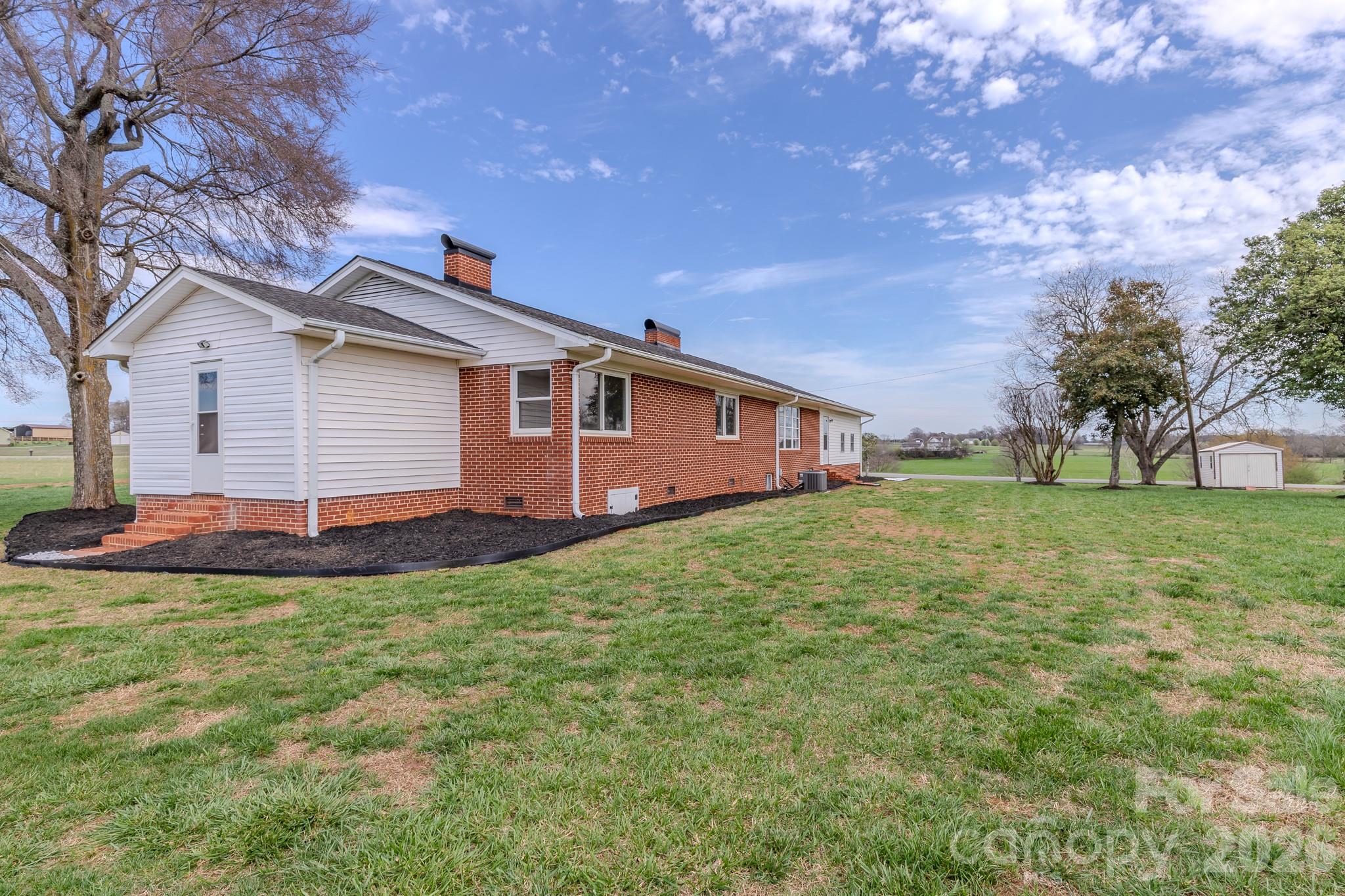 1217 Daniels Road Lincolnton NC 28092