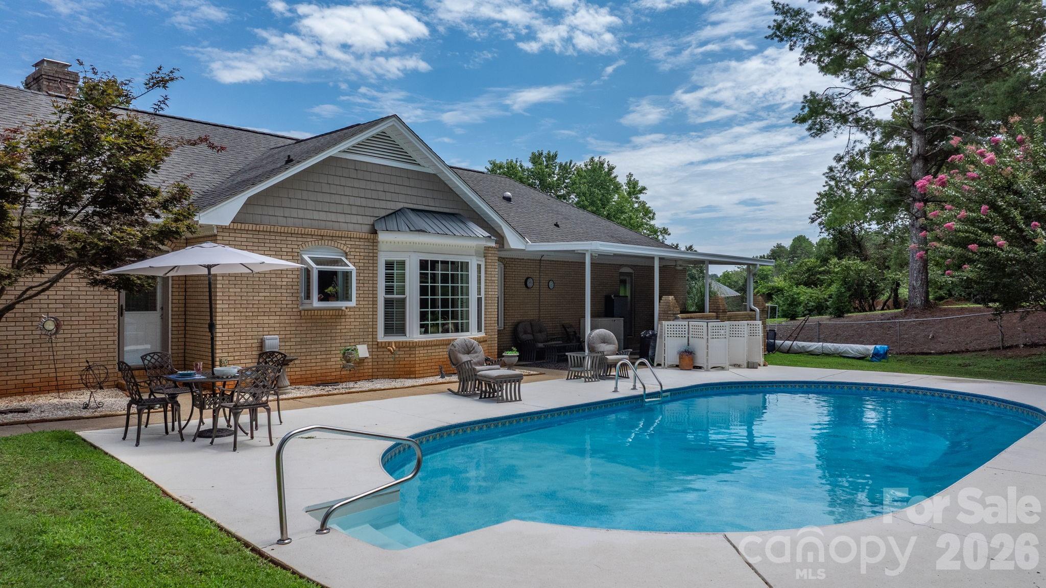 190 Moretz Court Hickory NC 28601