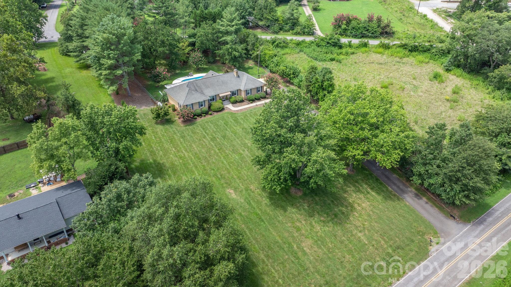 190 Moretz Court Hickory NC 28601