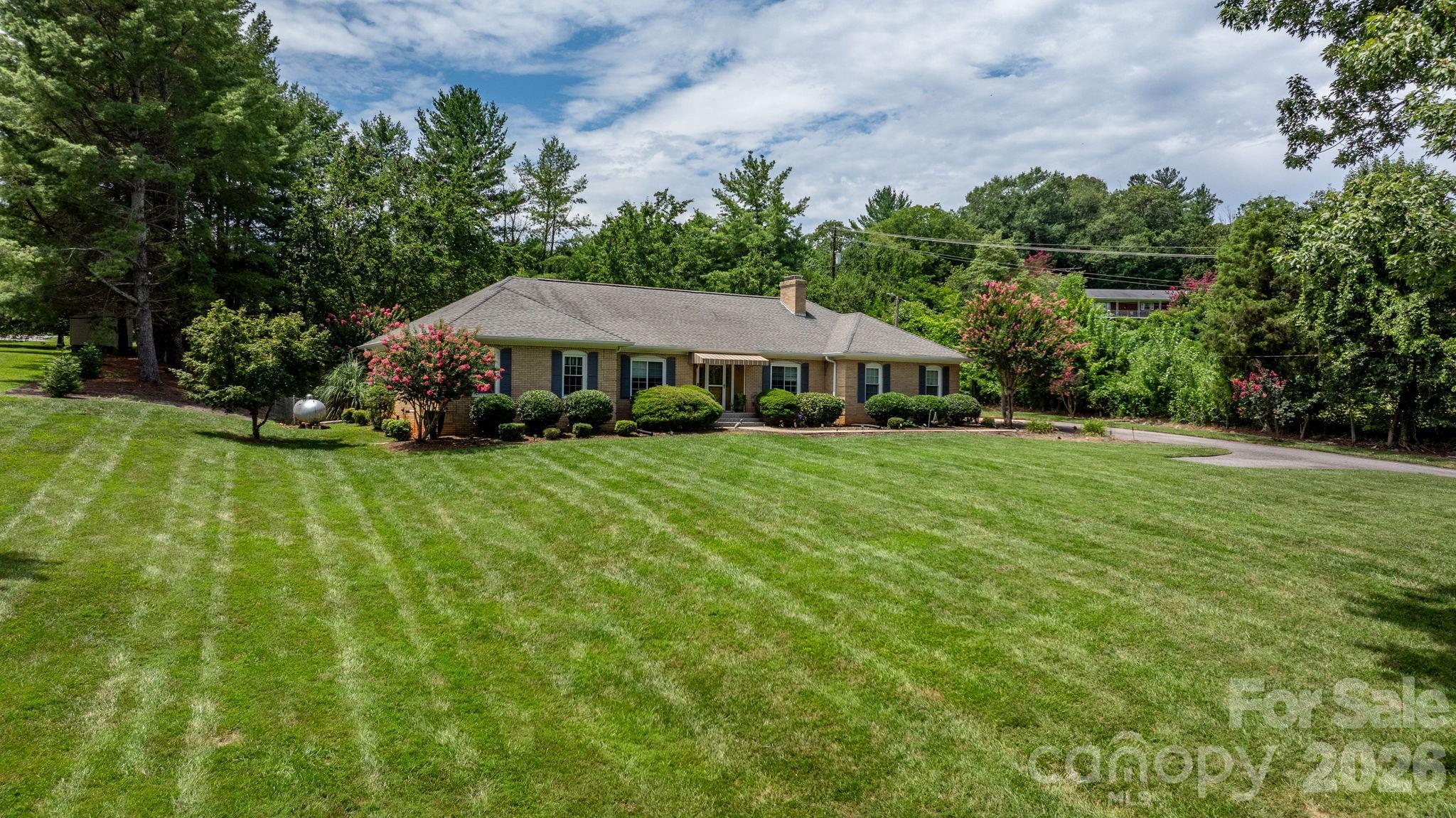 190 Moretz Court Hickory NC 28601
