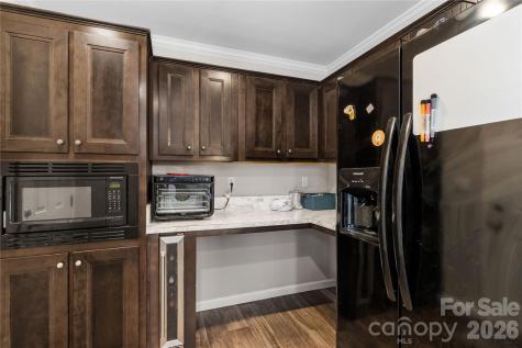 412 Mullinax Circle Blacksburg SC 29702