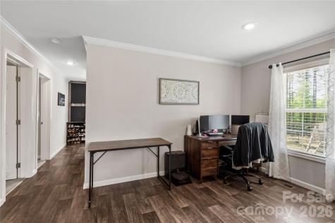 412 Mullinax Circle Blacksburg SC 29702