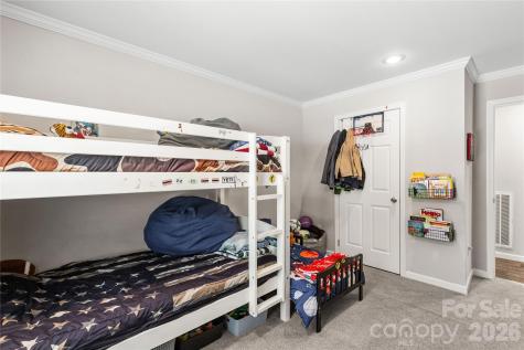 412 Mullinax Circle Blacksburg SC 29702