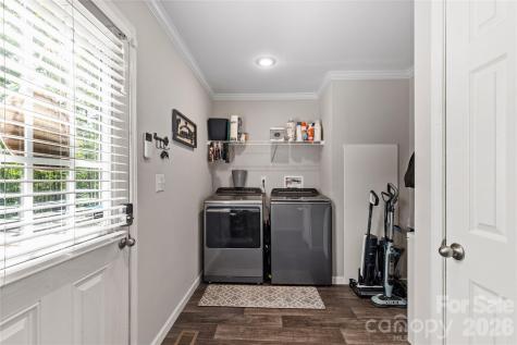 412 Mullinax Circle Blacksburg SC 29702
