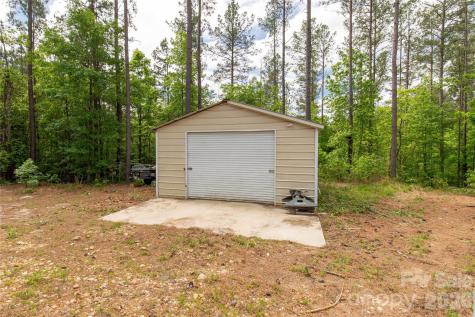 412 Mullinax Circle Blacksburg SC 29702