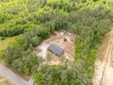 412 Mullinax Circle Blacksburg SC 29702