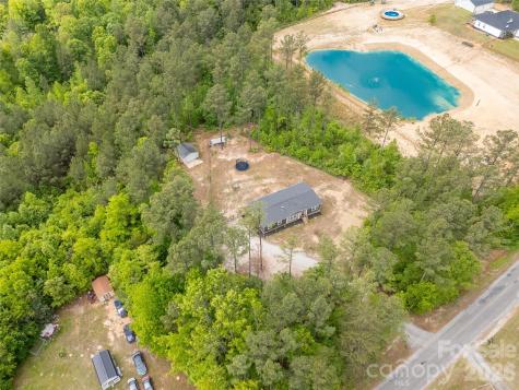 412 Mullinax Circle Blacksburg SC 29702