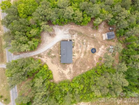 412 Mullinax Circle Blacksburg SC 29702