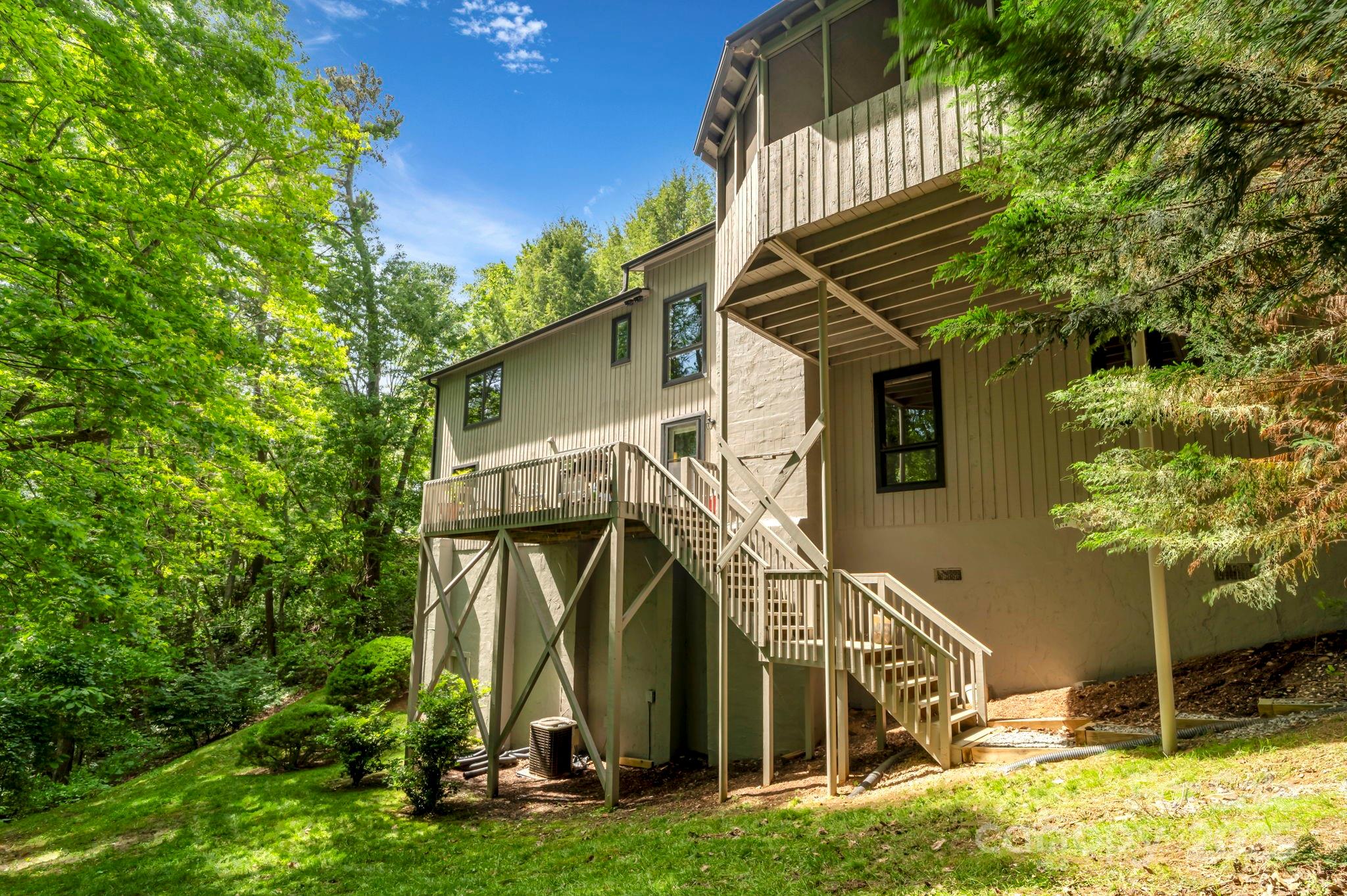 97 Ballantree Drive Asheville NC 28803