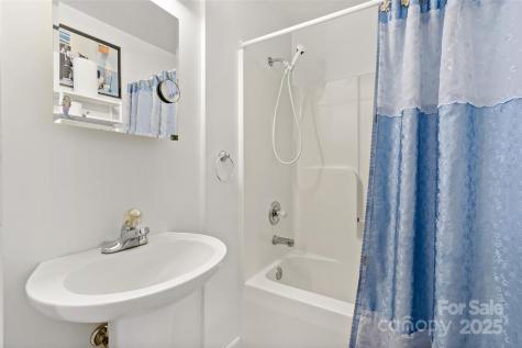 405 Hiawassee Avenue Black Mountain NC 28711