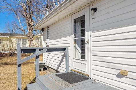 405 Hiawassee Avenue Black Mountain NC 28711
