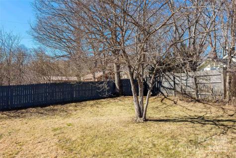 405 Hiawassee Avenue Black Mountain NC 28711
