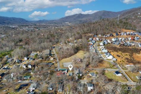 405 Hiawassee Avenue Black Mountain NC 28711