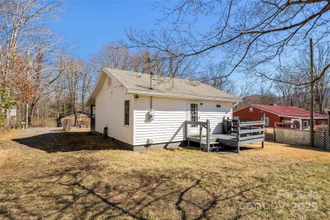 405 Hiawassee Avenue Black Mountain NC 28711