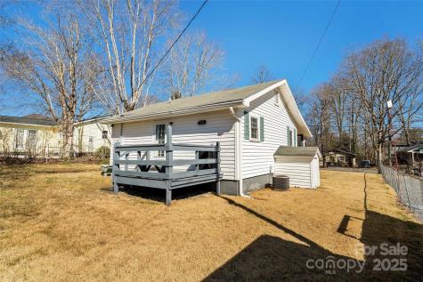 405 Hiawassee Avenue Black Mountain NC 28711