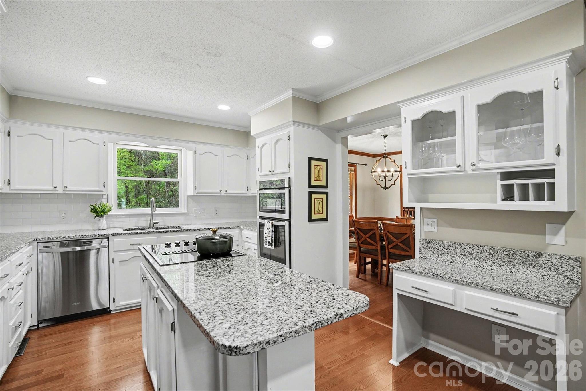 4027 Oakdale Road Charlotte NC 28216