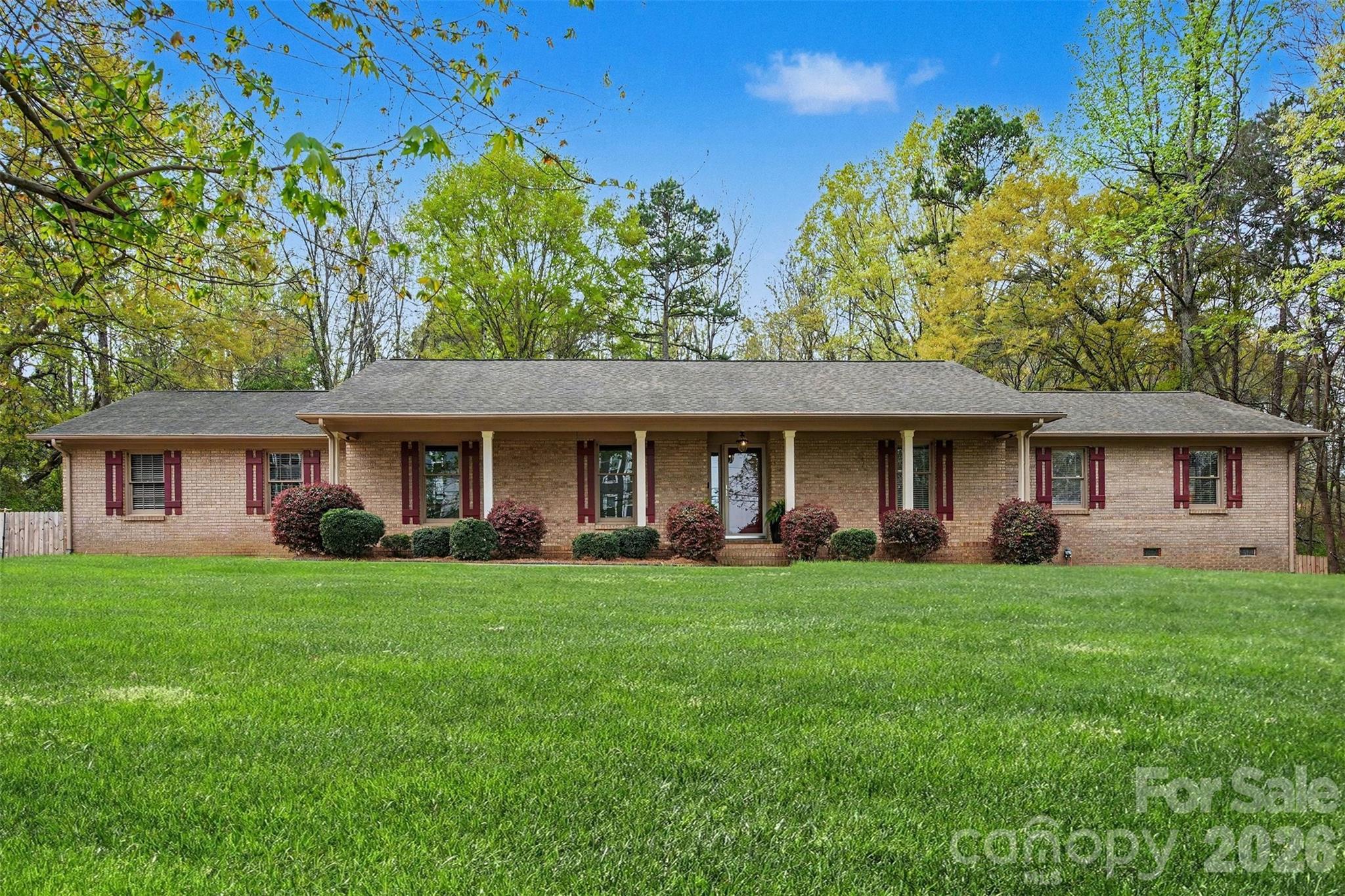 4027 Oakdale Road Charlotte NC 28216