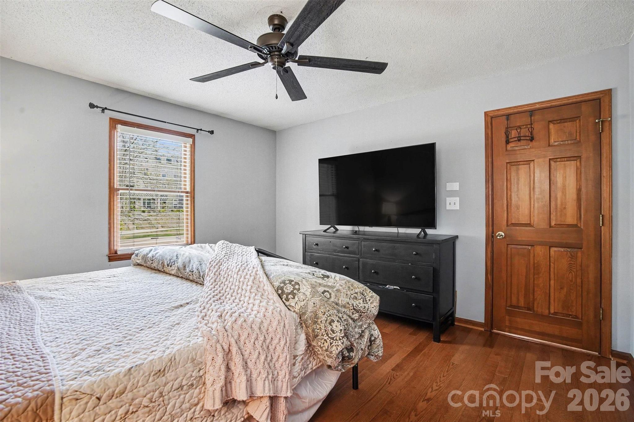 4027 Oakdale Road Charlotte NC 28216