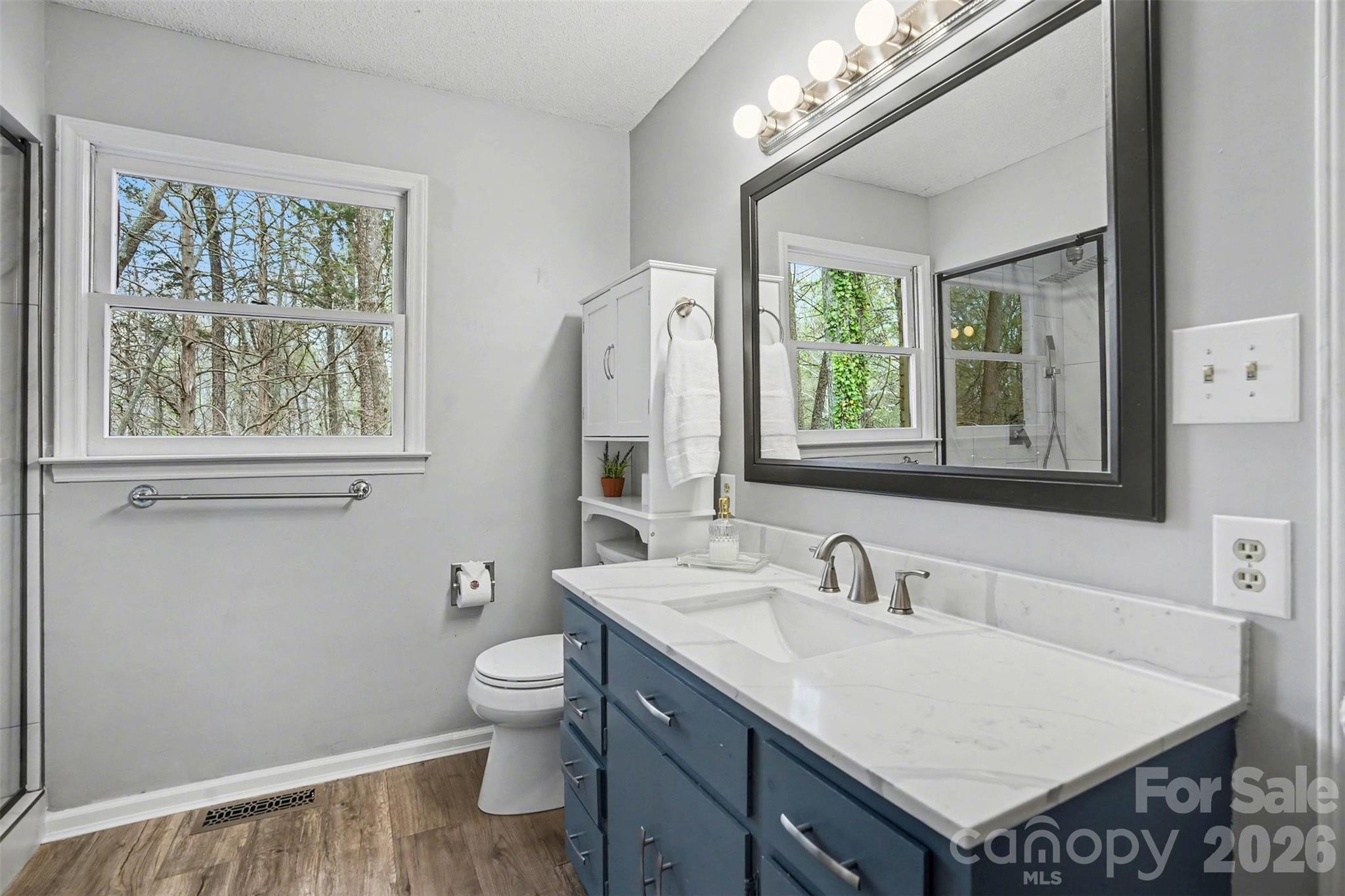 4027 Oakdale Road Charlotte NC 28216